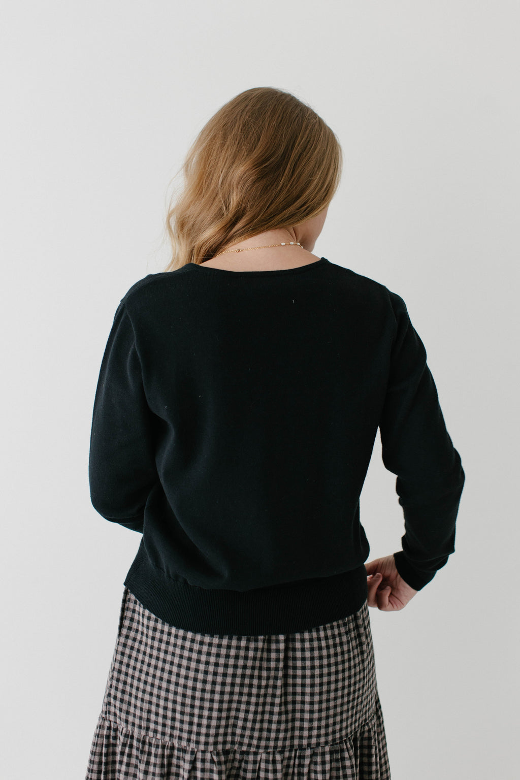 'Kelsie' Lightweight Cotton V-Neck Sweater