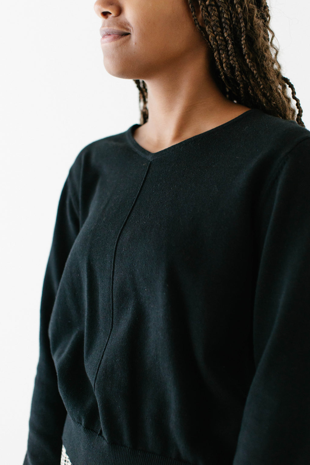 'Kelsie' Lightweight Cotton V-Neck Sweater
